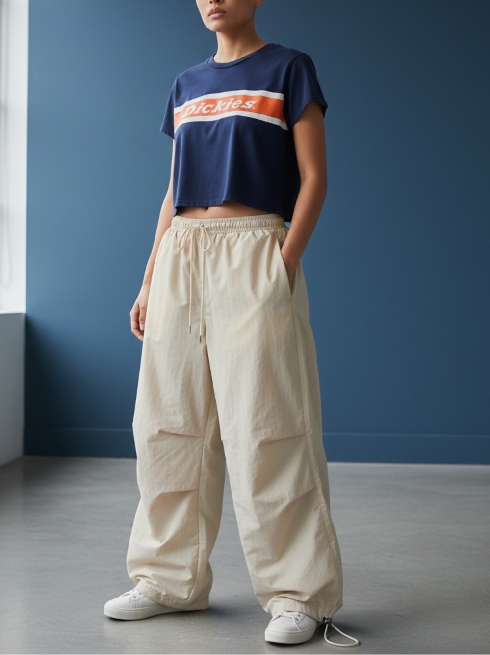 Dickies crop top tshirt, XL, classic logo Streetwear, Y2K Urban Vibe
